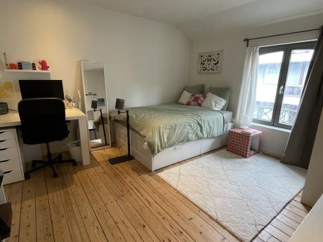 Student room 22 m² in Brussels Ixelles : cimetiere