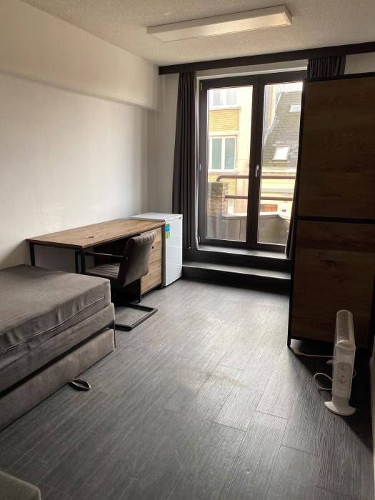 Residence room 16 m² in Brussels Saint-Gilles