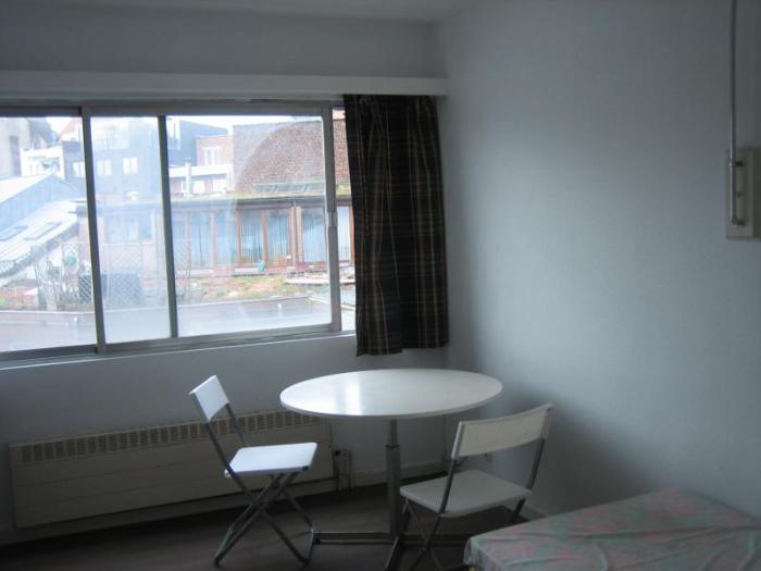 Studio 20 m² à Bruxelles Etterbeek / Europe
