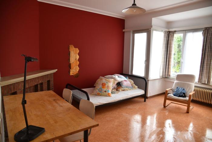 Kot 18 m² in Brussel Elsene : kerkhof