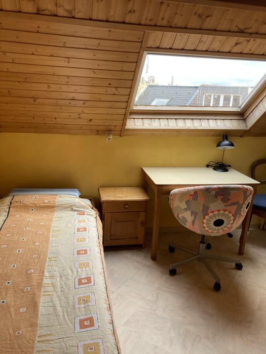 Kot chez l'habitant 12 m² à Bruxelles Ixelles : Pte Namur / Flagey