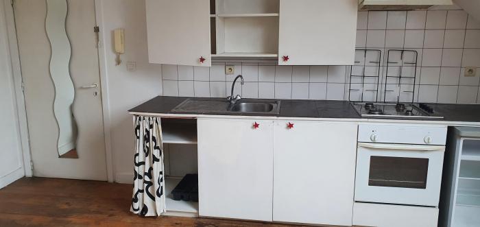 Studio 25 m² à Bruxelles Ixelles : Pte Namur / Flagey