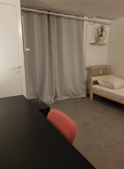 合租房 15 m² 在 Brussels center