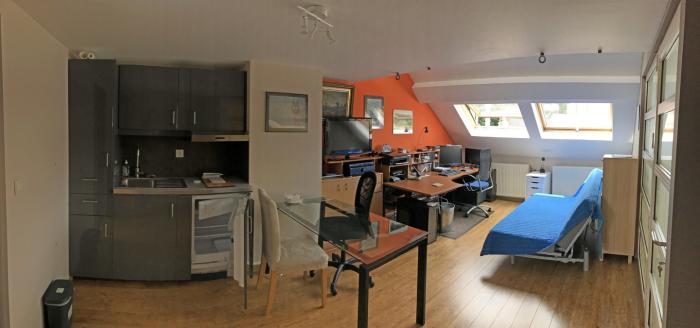 Room in owner's house 40 m² in Brussels Ganshoren
