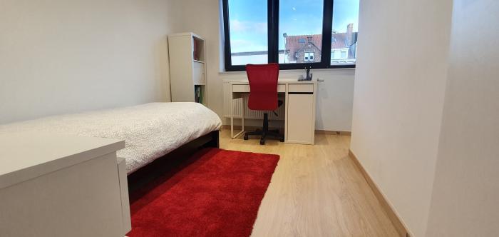 Kot 80 m² à Bruxelles Molenbeek