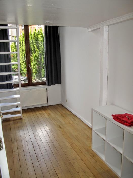 room 2 with mezzanine