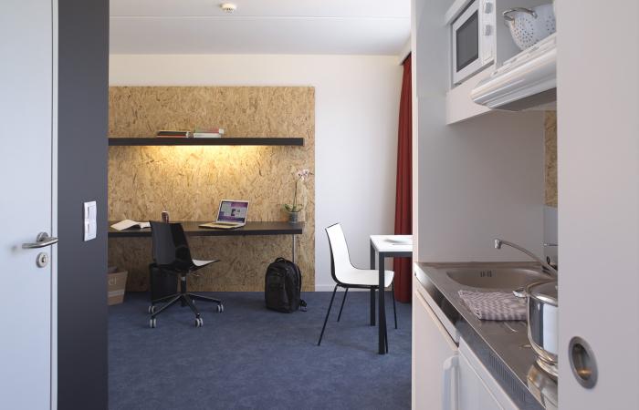 Studio 32 m² in Brussel Elsene : kerkhof