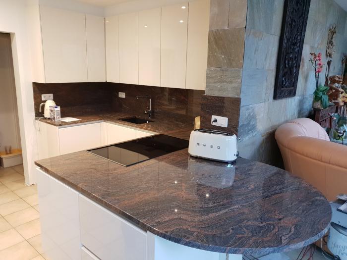 Co-locatie 222 m² in Brussel Anderlecht