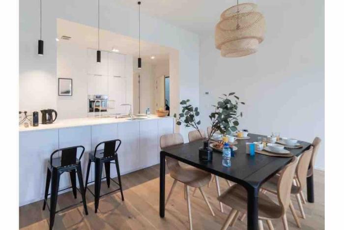 Appartement 85 m² in Brussel Elsene : Naamsepoort / Flagey