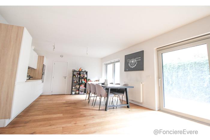 Student room 140 m² in Brussels Schaerbeek / st-Josse