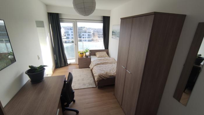 Room in owner's house 14 m² in Brussels Molenbeek