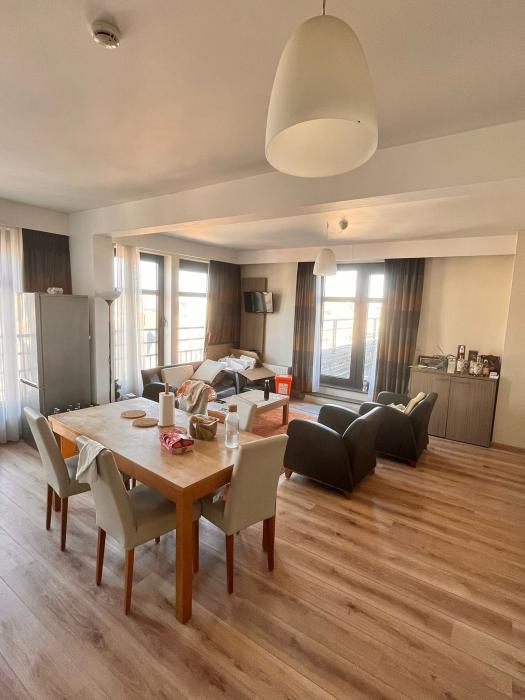 Shared housing 70 m² in Brussels St-Gilles