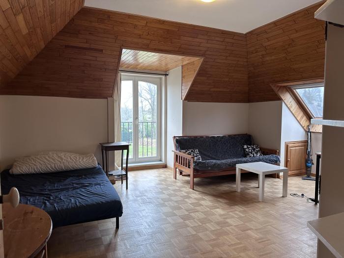 Shared housing 25 m² in Brussels Woluwe-Saint-Pierre