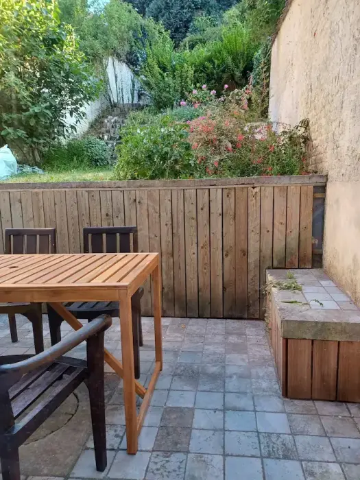 Co-locatie 100 m² in Brussel Ukkel