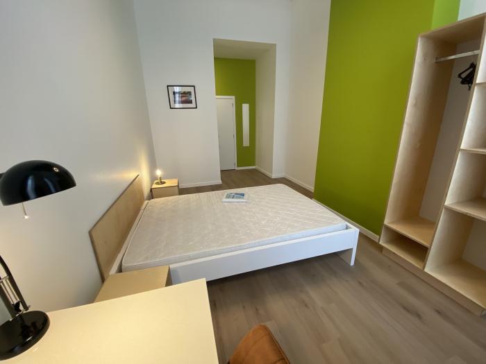 Shared housing 17 m² in Brussels Ixelles : Namur / Flagey