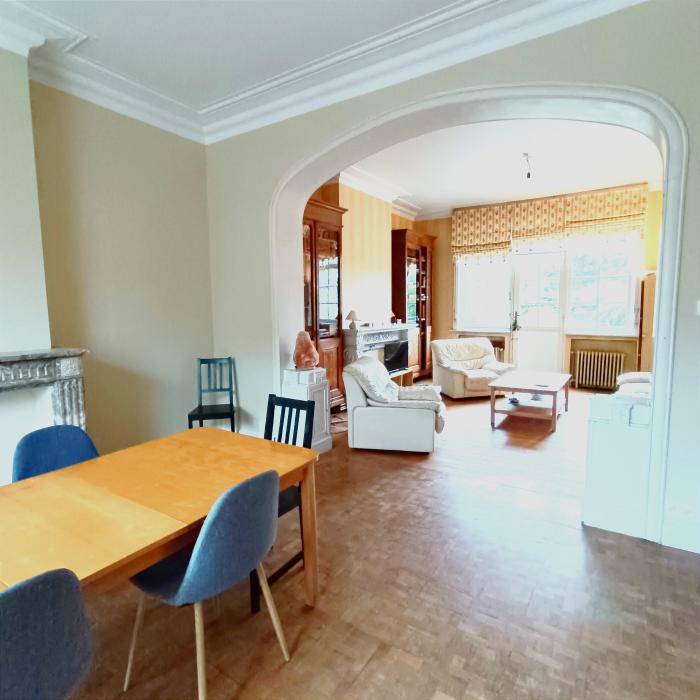 Co-locatie 300 m² in Brussel Oudergem