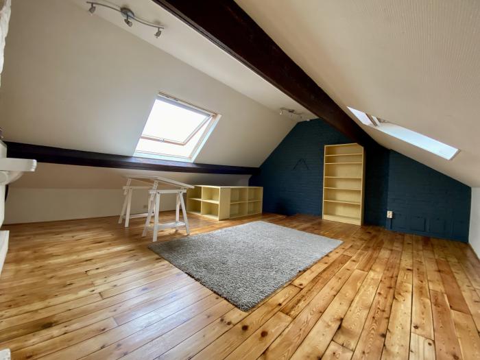 Kot bij bewoner 25 m² in Brussel Sint-Gillis