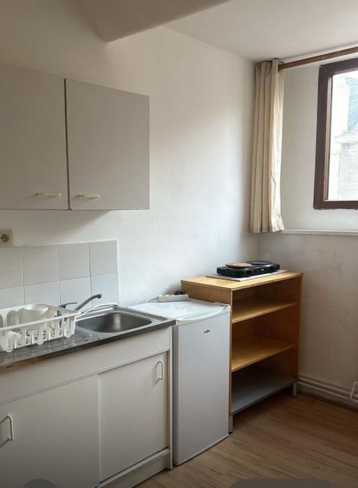 Kot 16 m² à Bruxelles Ixelles : Cimetière