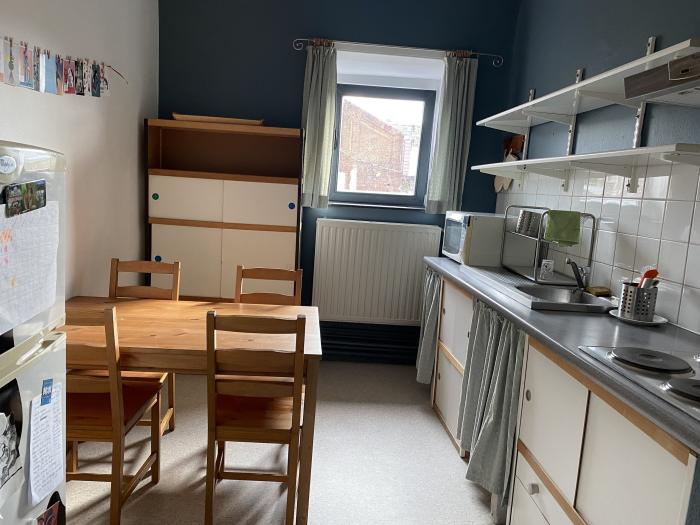 Kot bij bewoner