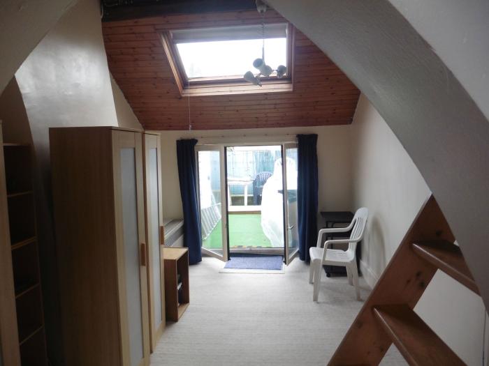 Studio 35 m² in Brussels Etterbeek / Europe