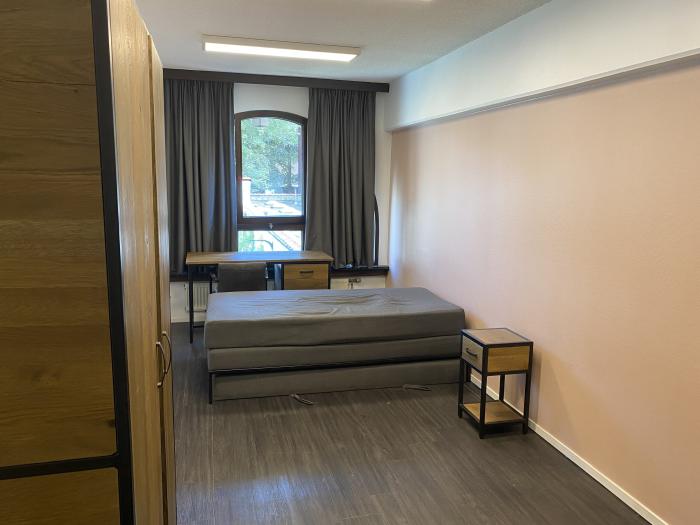 学生宿舍 18 m² 在 Brussels Saint-Gilles