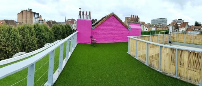 C'est soigné, immaculé et même reposant 🚽 Het is netjes, vlekkeloos en zelfs rustgevend 🚿 It's clean, lean, neat, immaculate and even restful ;-)