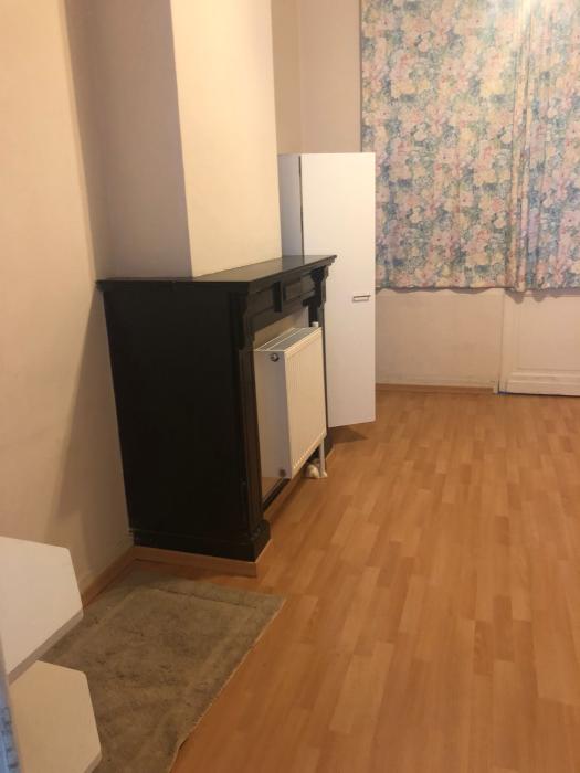 Co-locatie 12 m² in Brussel Elsene : kerkhof