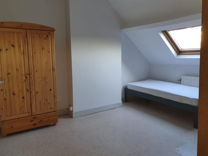 Student room 14 m² in Brussels Ixelles : cimetiere