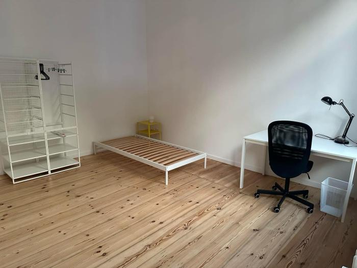 20m2 room furniture