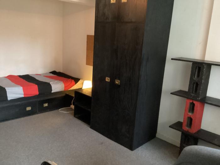 Kot bij bewoner