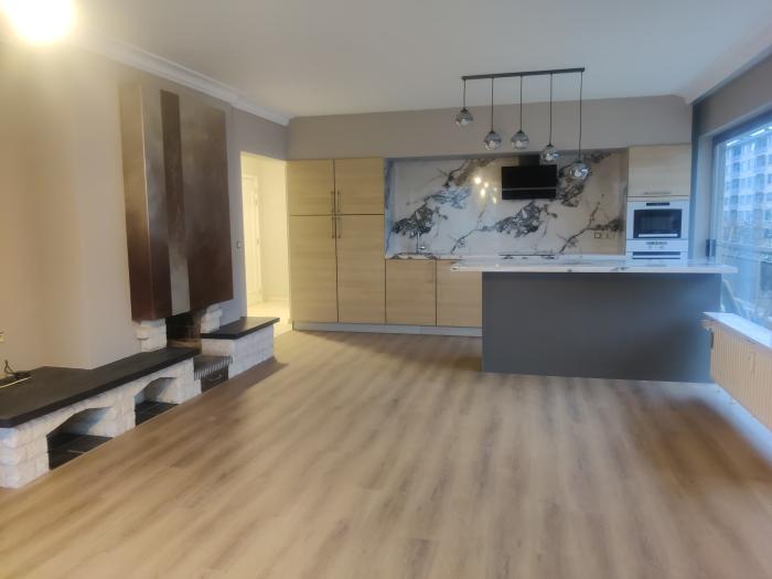 共享租房 130 m² 在 Brussels Anderlecht