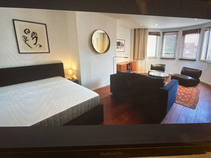 共享租房 27 m² 在 Brussels Schaerbeek