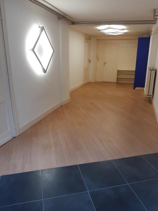 Studio 45 m² in Brussels Ixelles : Bascule