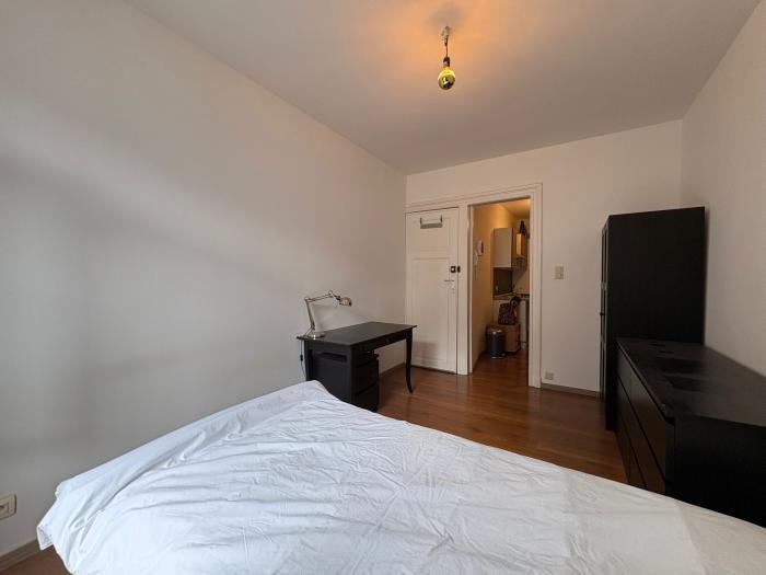 Studio 25 m² in Brussels Ixelles : cimetiere