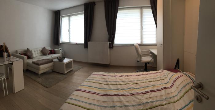 Studio 48 m² in Brussel Jette