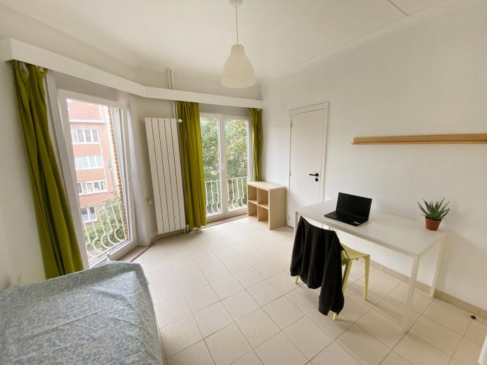 Kamer in residentie 14 m² in Brussel Vorst
