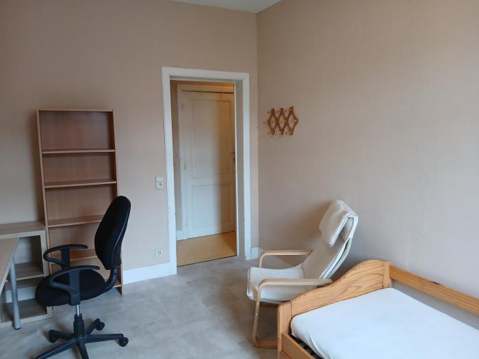 Student room 16 m² in Brussels Ixelles : cimetiere