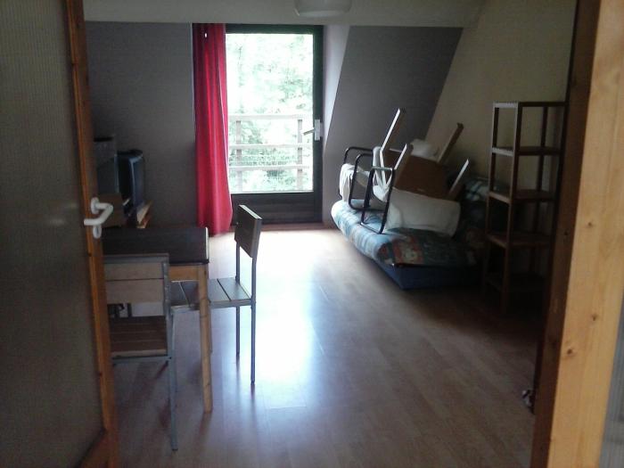 Shared housing 80 m² in Brussels Ixelles : cimetiere