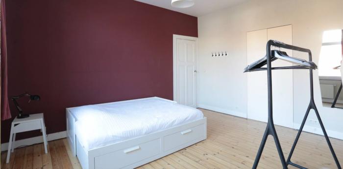 Shared housing 26 m² in Brussels Etterbeek / Europe