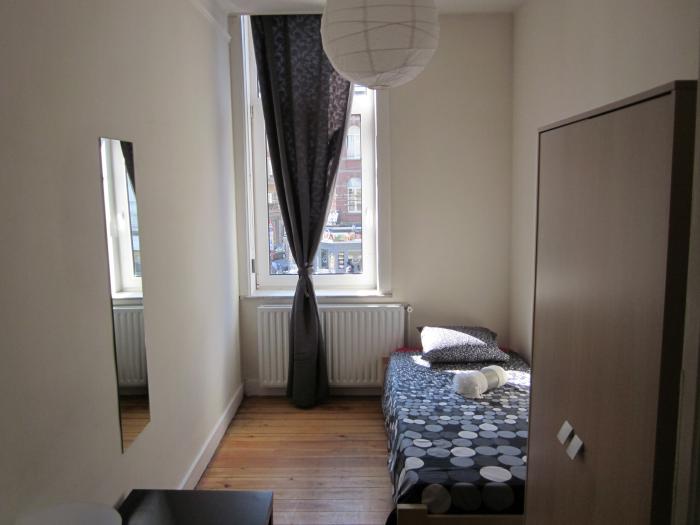 Student room 16 m² in Brussels Ixelles : Namur / Flagey