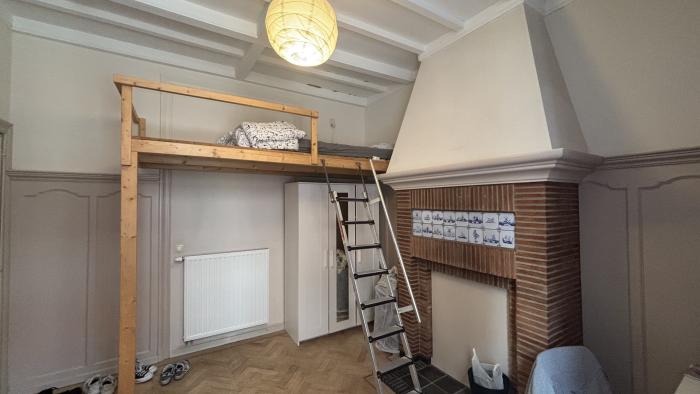 Student room 16 m² in Brussels Ixelles : Namur / Flagey