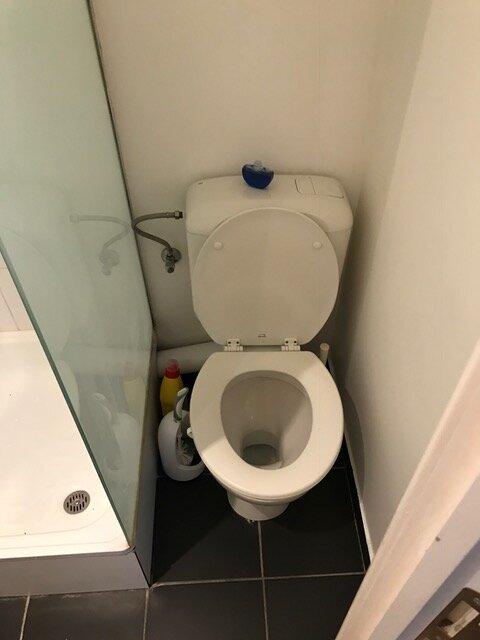 Toilet_rue_de_theux