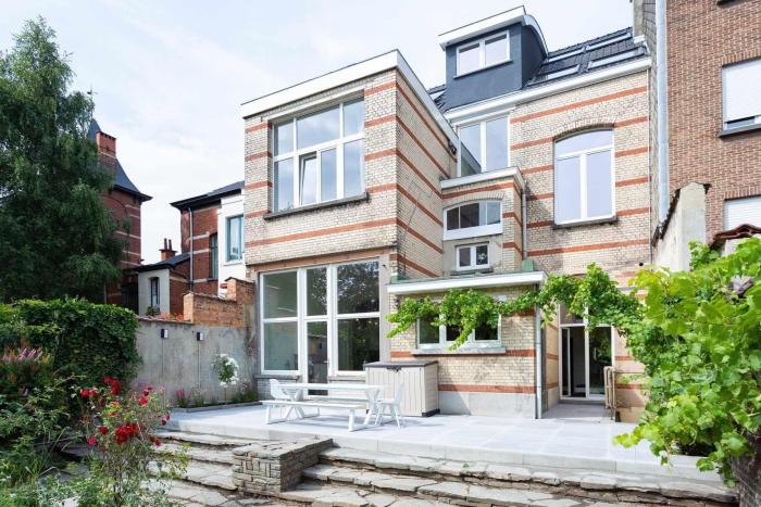 Shared housing