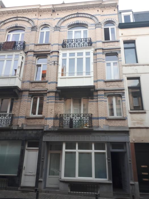 Kot 17 m² à Bruxelles Ixelles : Cimetière