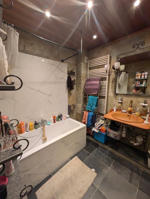 Salle de bain 1