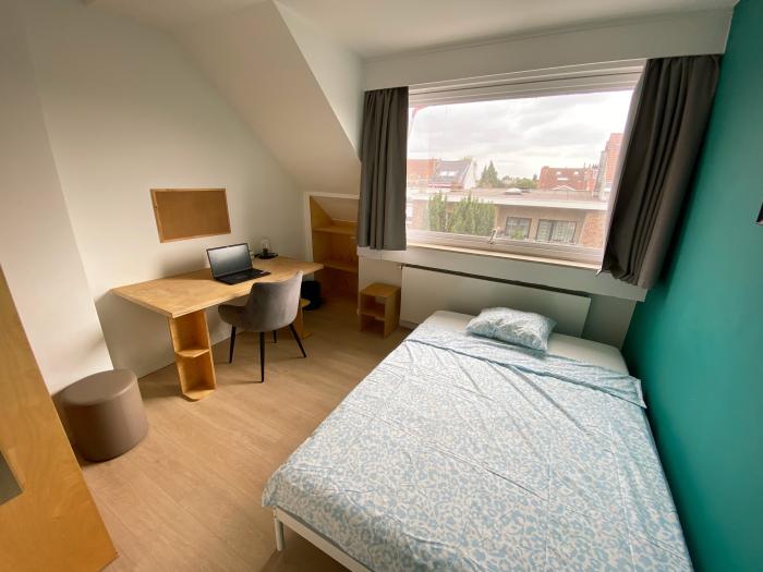 Co-locatie 9 m² in Brussel Elsene : kerkhof