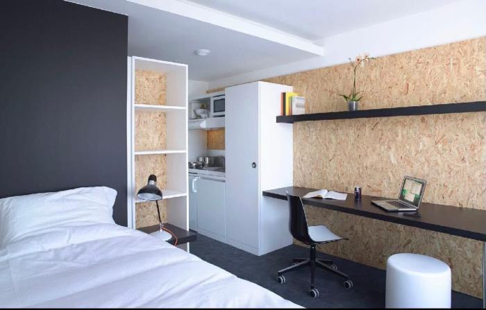 Studio 19 m² in Brussels Ixelles : cimetiere