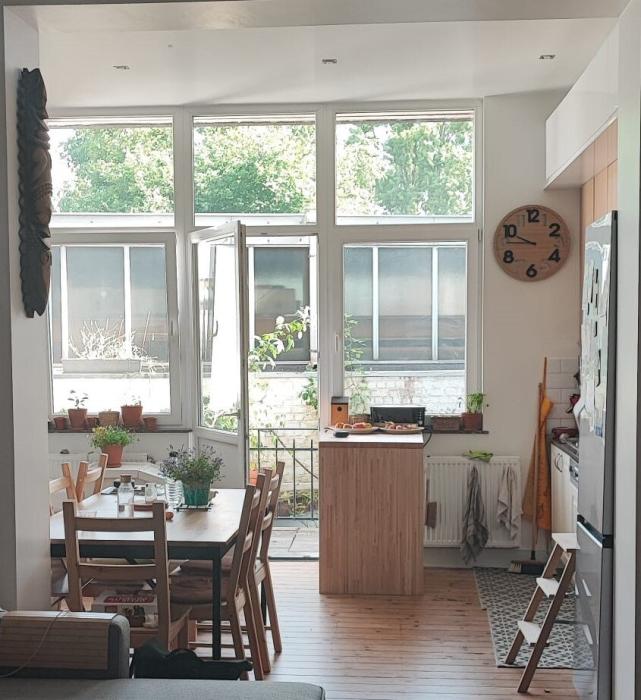Shared housing 85 m² in Brussels Ixelles : cimetiere