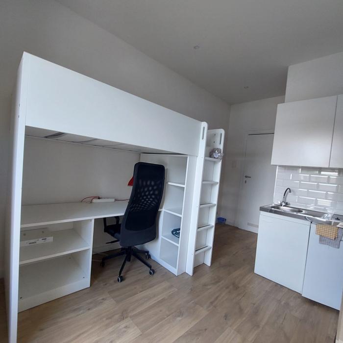 Chambre en résidence 10 m² à Bruxelles Etterbeek / Europe