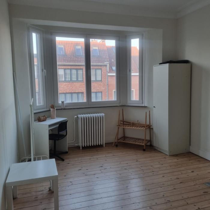 共享租房 237 m² 在 Brussels Berchem